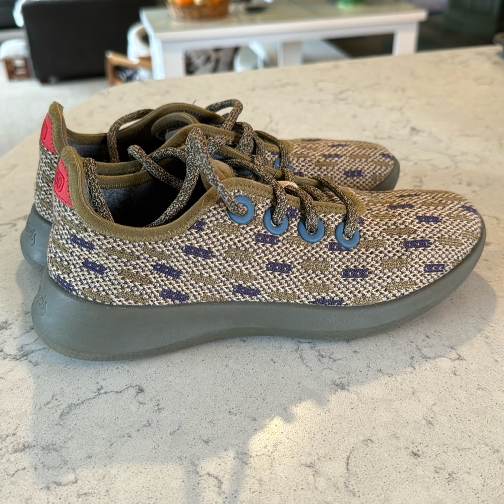 Allbirds